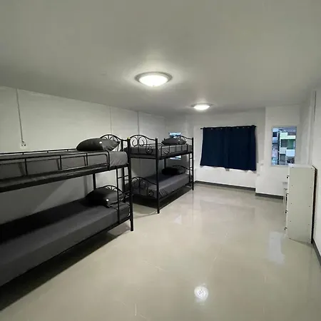 Aso Garden Hostel